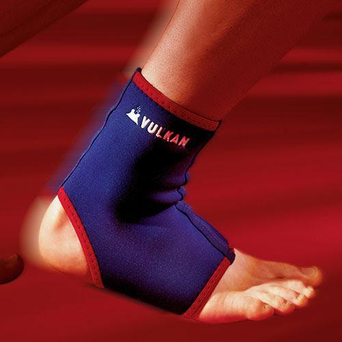 Rugby Heaven Vulkan Classic Neoprene Right Ankle Support - www.rugby-heaven.co.uk